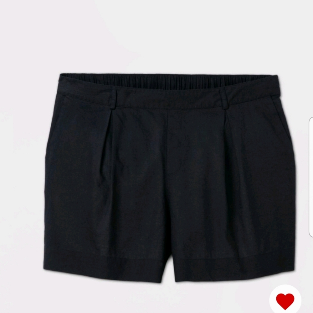 2X Black Linen Shorts